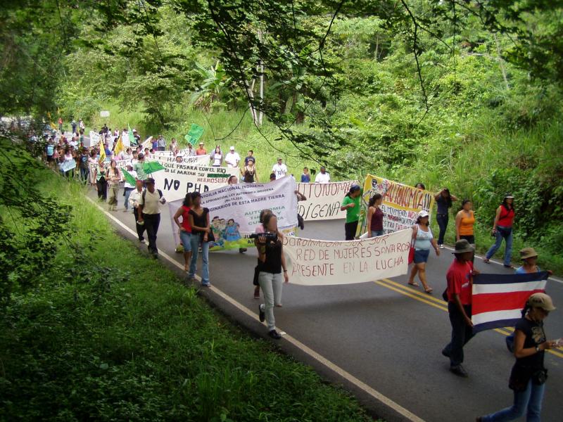 La marcha empieza ...