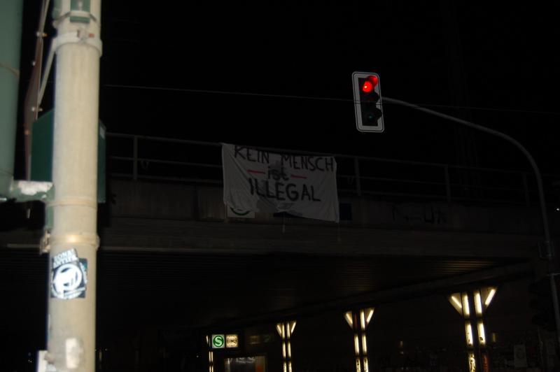 Kein Mensch ist illegal