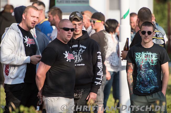 31.07.15 Dettler und Köcher bei Naziprotesten in Freital