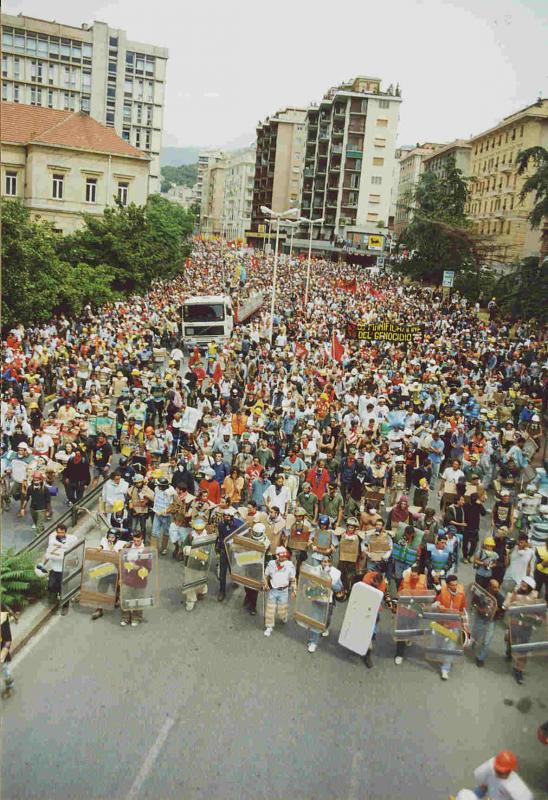 Demonstrationszug aus dem Stadion Carlini (Foto: Azzoncao)