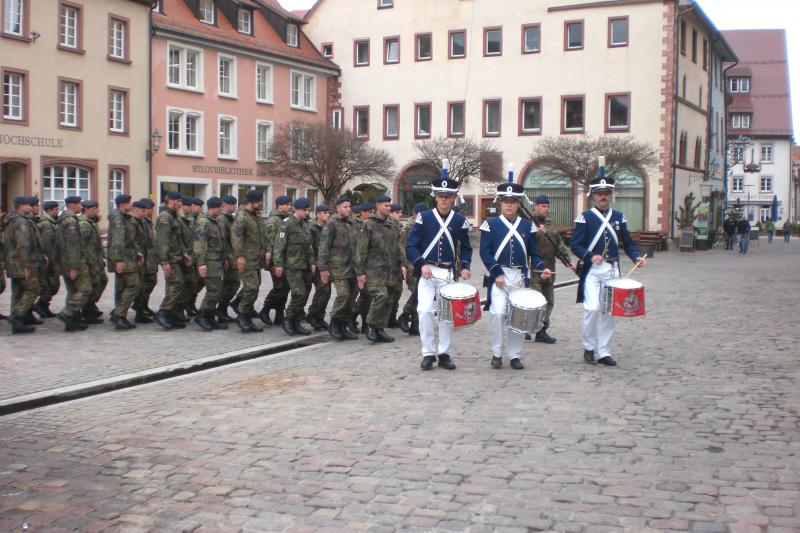 ...der Fasnetszug aufmarschieren kann