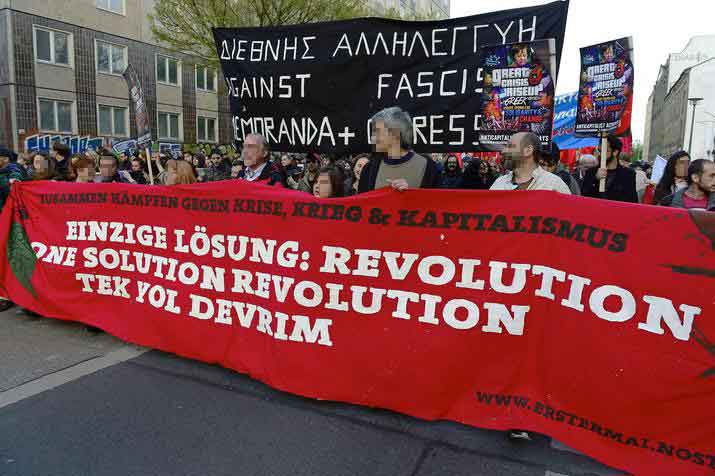 Demospitze der 18-Uhr-Demo 