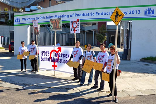 Friedlicher Protest + Offene Briefe '9th Joint Meeting', Milano 19.09.2013