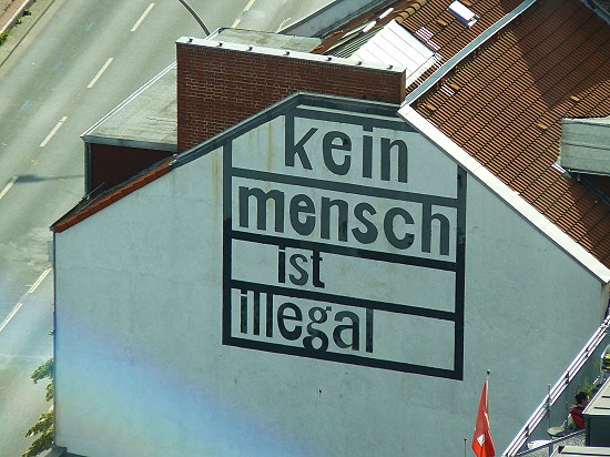 Kein Mensch ist illegal