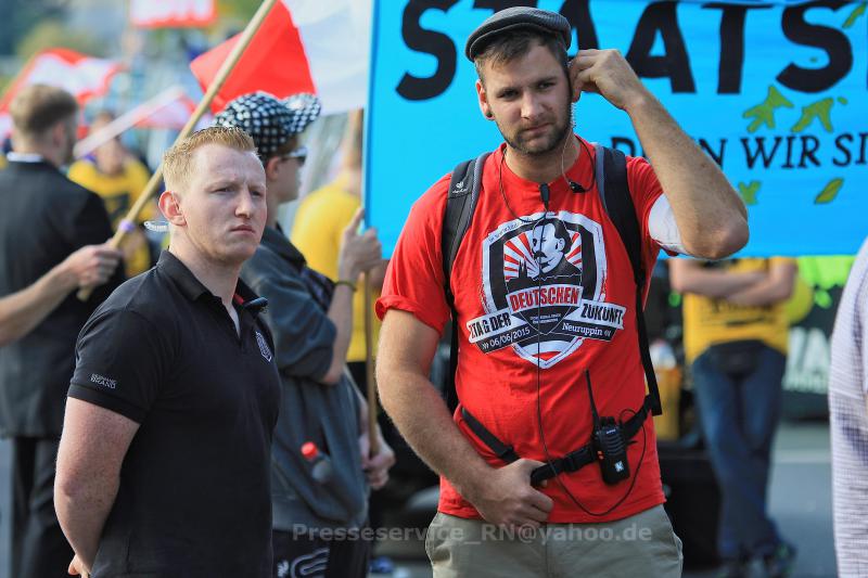 Freie Kräfte Neuruppin: Dave Trick und Nick Zschirnt (v.l.n.r.) am 4. Oktober 2014 in Döbeln(Foto: Presseservice Rathenow)