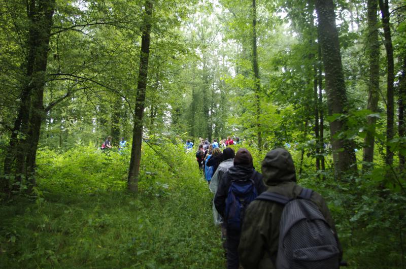 Auf dem Weg zum neuen Platz