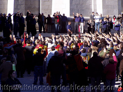 7 El Valle de los Caídos. am 20.Nov_. jeden Jahres wird hier dem Gründer der Falange José Antonio Primo de Rivera gedacht.jpg