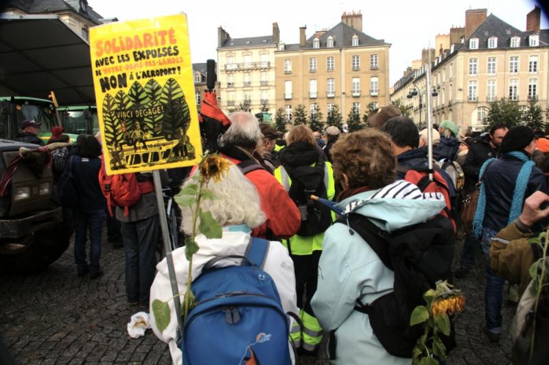 "Solidarität mit den Geräumten von Notre Dame des Landes