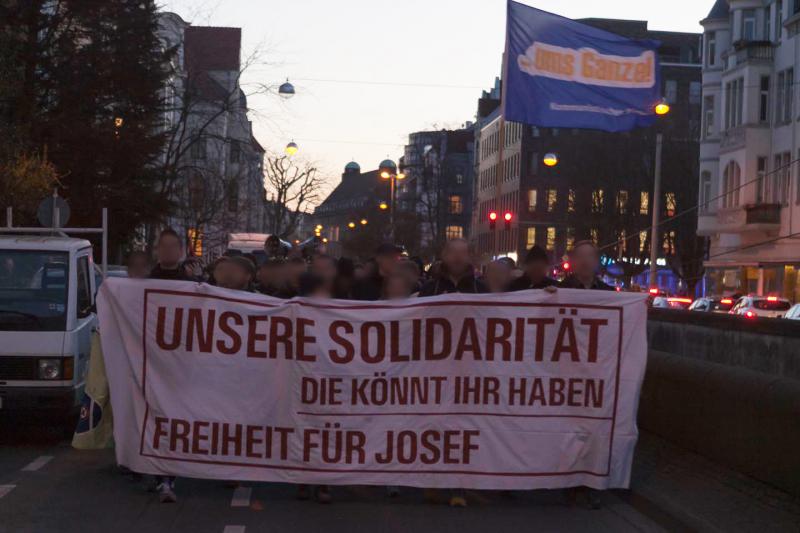 Unsere Solidarität die könnt ihr haben. Freiheit für Josef!