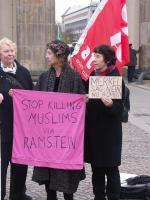 Kundgebung gegen US-Angriff auf Syrien in Berlin 8