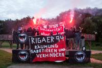 Solidarische Grüße aus Darmstadt! Rigaer94 und M99 bleibt stabil! One world one struggle!