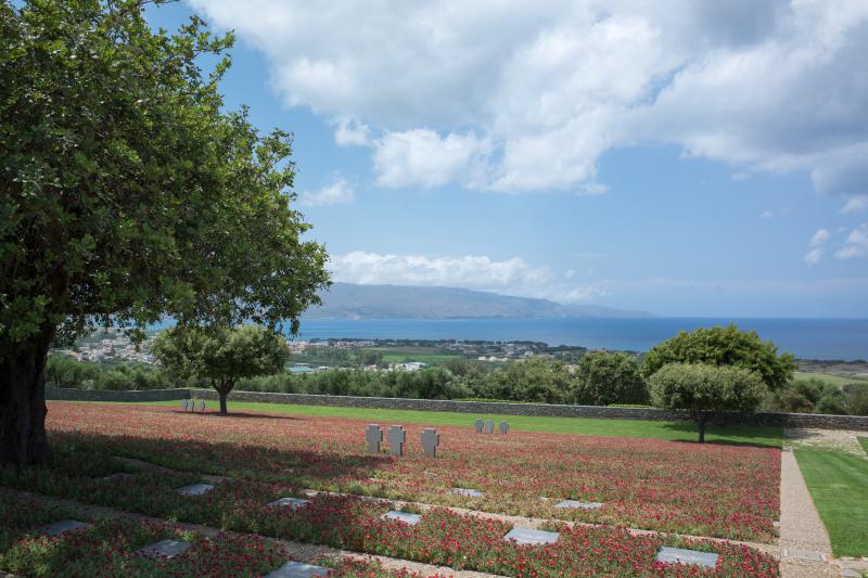 Deutscher Soldatenfriedhof auf der Höhe 107