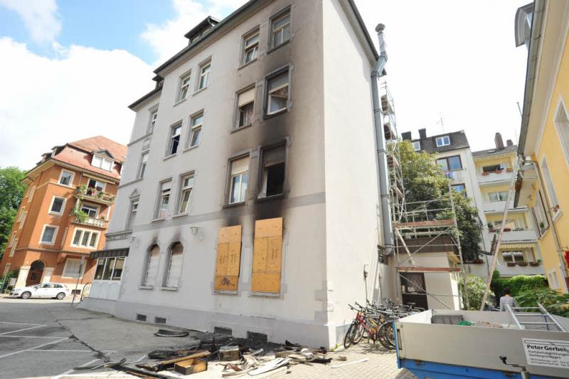 Ein Feuer im „Rennweg Stüble“ in Freiburg hat einen Großeinsatz der Feuerwehr ausgelöst.