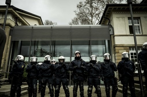 Glasbruch am Kursaal Stuttgart Bad-Cannstatt