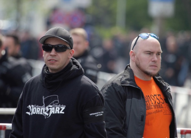 Ulf Ringleb, links: Neonazianführer aus Sachsen-Anhalt
